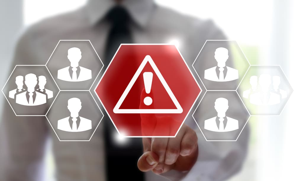 金融庁に登録されていない事業者からの勧誘には要注意！